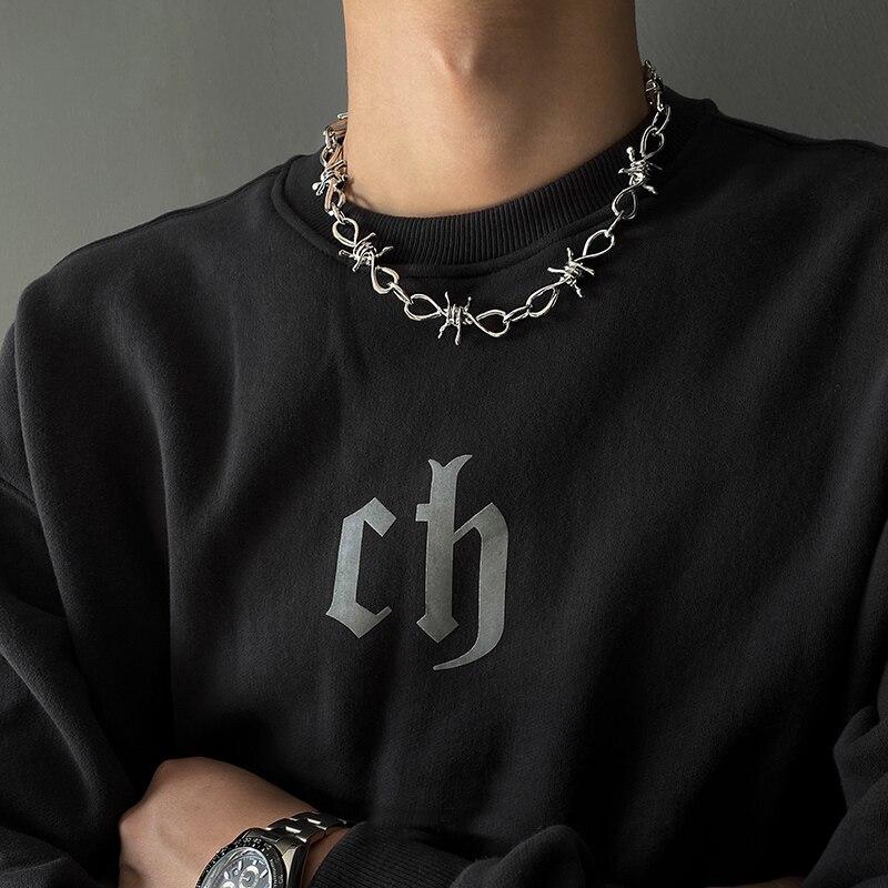 Silver Wire Necklace